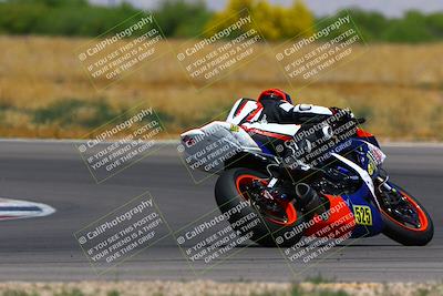 media/Apr-30-2023-CRA (Sun) [[020fcf5d43]]/Race 4-600 Supersport/